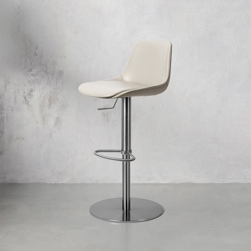 Meirou PU Leather HD-7512 bar chair in sleek design with comfortable seat and stylish backrest.