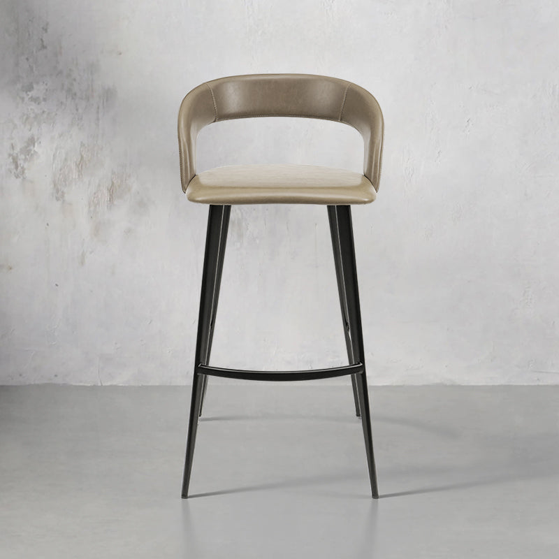 Plain-grain cowhide bar chair HD-7166 by Heduedmobel, featuring a sleek design and comfortable seating.