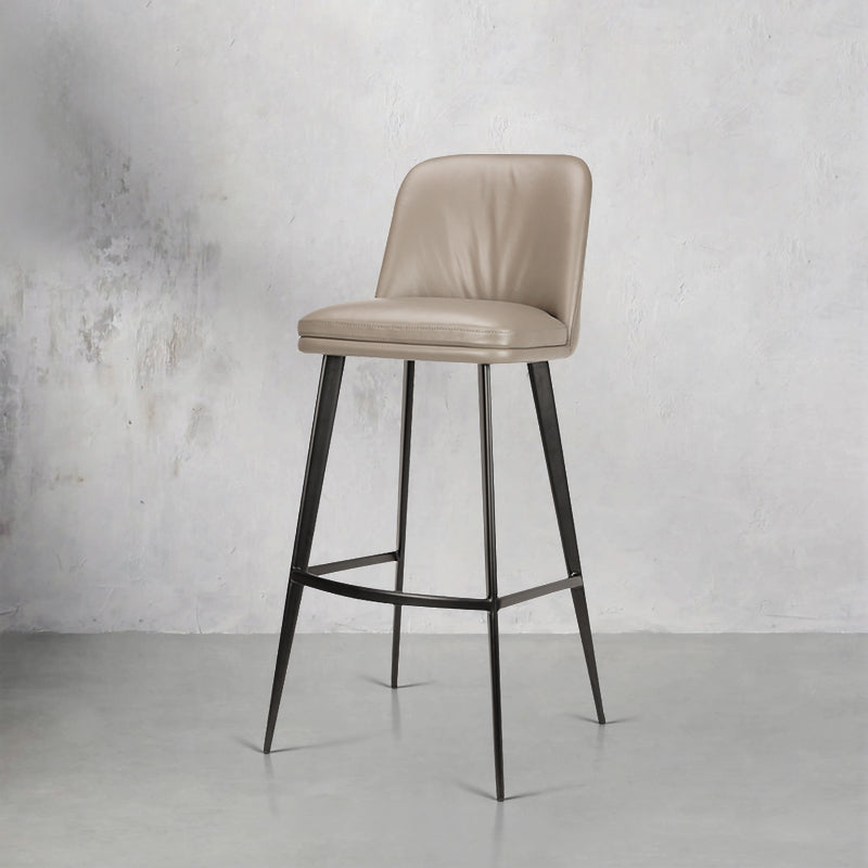 Plain-grain Cowhide HD-7170 bar chair by Heduedmobel with a sleek wooden frame and comfortable cowhide seat.