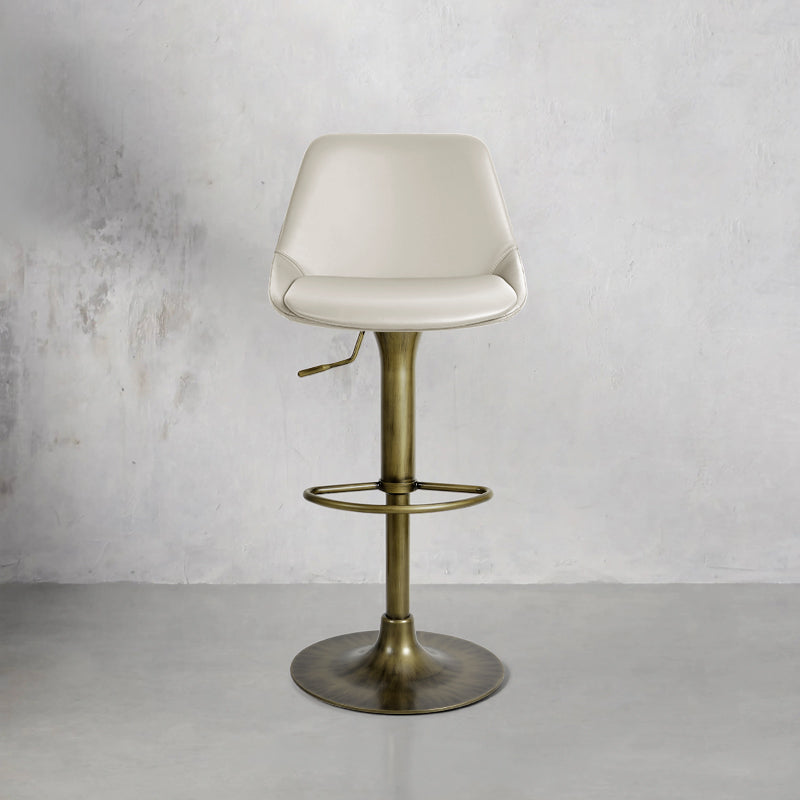 Heduedmobel Meirou PU leather bar chair HD-7719 with a sleek design and sturdy metal legs, suitable for modern bar or kitchen use.