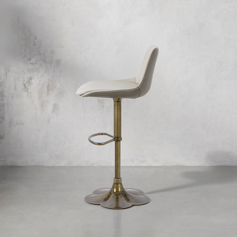 Heduedmobel Meirou PU Leather HD-7730 bar chair with cushioned seat and backrest in a modern design