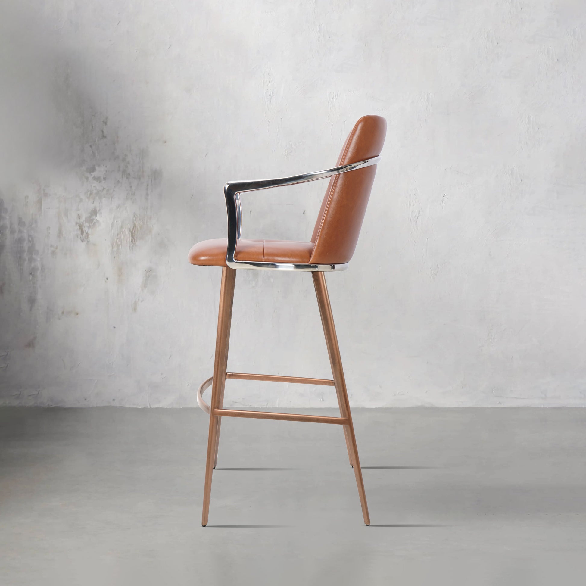 Heduedmobel store bar chair with Mohair, Huabao PU leather, and full grain leather, featuring a modern design and cushioned seat.