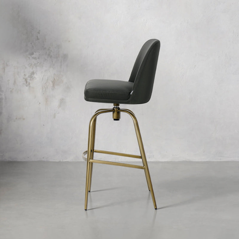 Heduedmobel Meimei PU leather bar chair HD-7768 with cushioned seat and metal frame, shown in a modern bar setting