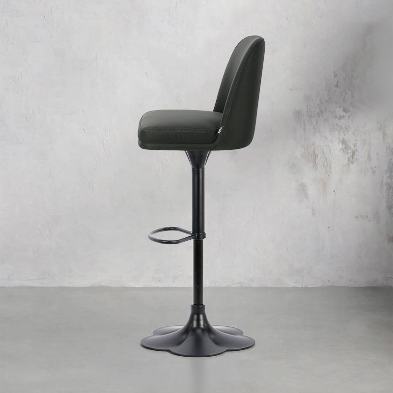 Heduedmobel Meimei PU leather bar chair with a sleek design and sturdy metal legs, ideal for modern kitchen or bar area.
