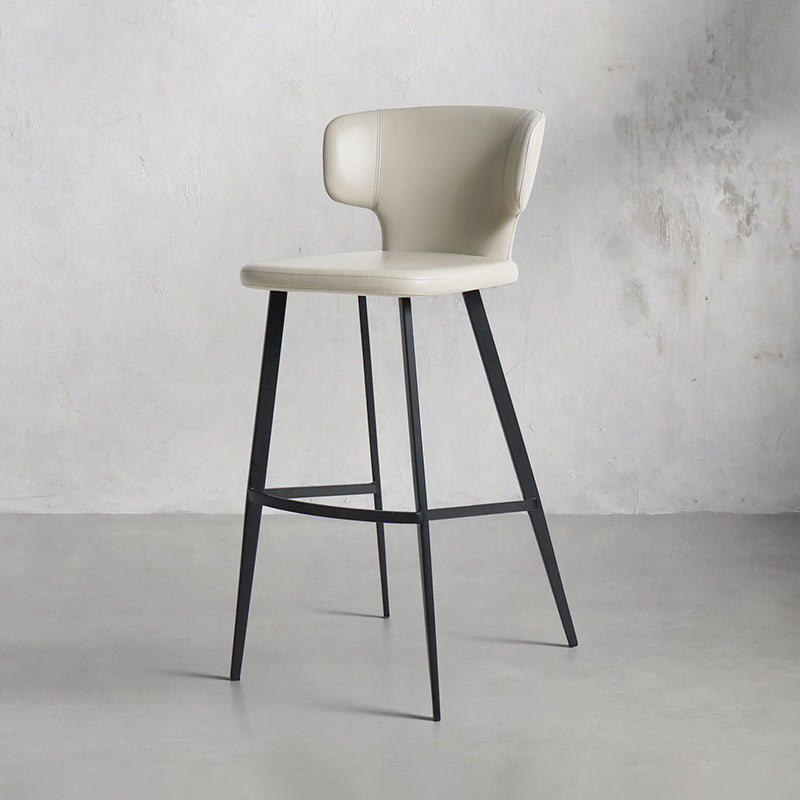 Heduedmobel store Meirou PU leather bar chair with plain-grain cowhide finish, modern design, sturdy metal frame, and cushioned seat.