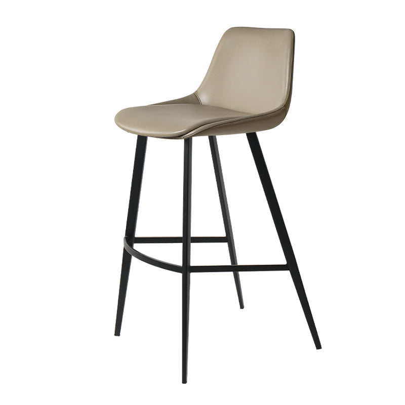 Heduedmobel Meirou PU Leather HD-7525 bar chair with sleek black upholstery and modern design, suitable for kitchen or bar area.