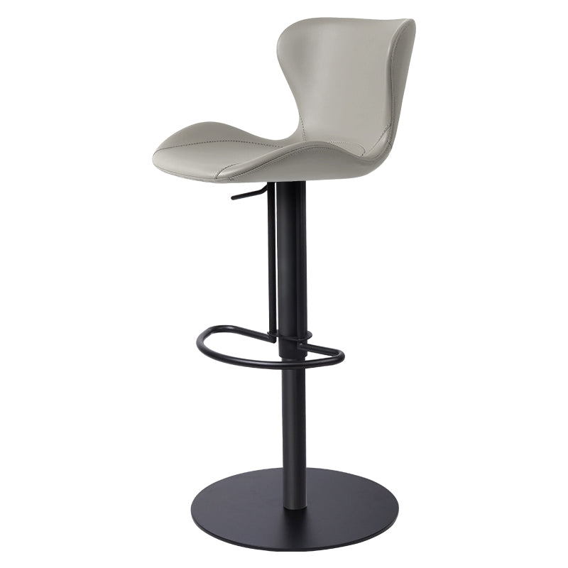 Meirou PU Leather HD-7252 bar chair with sleek design and comfortable cushioning in a modern setting.